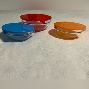 Three glass bowls with lids nesting cooking kitchen storage mixing storage clear